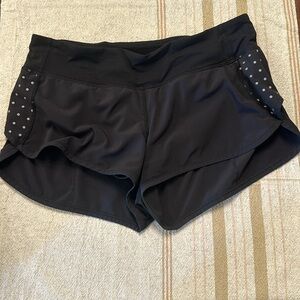 Lululemon Hotty Hot Speed Up Low Rise Shorts